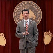 [喜剧/犯罪] 卧底老绅士 第二季 A Man on the Inside Season 2  [特德·丹森/马克思·格林菲尔德][蓝光/高清1080p/4K下载]