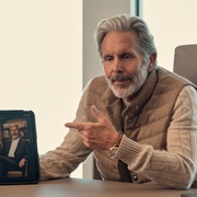 [喜剧/犯罪] 卧底老绅士 第二季 A Man on the Inside Season 2  [特德·丹森/马克思·格林菲尔德][蓝光/高清1080p/4K下载]