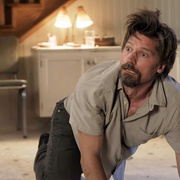 [犯罪/惊悚] 小奸小恶 Small Crimes  [尼古拉·科斯特-瓦尔道/罗伯特·福斯特][蓝光/高清1080p/4K下载]