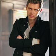 [爱情/恐怖] 吸血鬼日记 第三季 The Vampire Diaries Season 3  [妮娜·杜波夫/保罗·韦斯利][蓝光/高清1080p/4K下载]