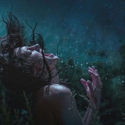 [剧情] 夜间女妖 Svetlonoc  [诺埃尔·楚佐/娜塔莉亚·日耳曼尼][蓝光/高清1080p/4K下载]