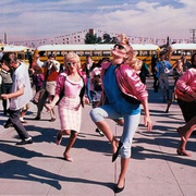 [歌舞/爱情] 油脂2 Grease 2  [麦克西维尔·考菲德/米歇尔·菲佛][蓝光/高清1080p/4K下载]