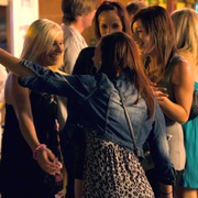 [喜剧] 中间人 The Inbetweeners Movie  [西蒙·伯德/Joe Thomas][蓝光/高清1080p/4K下载]