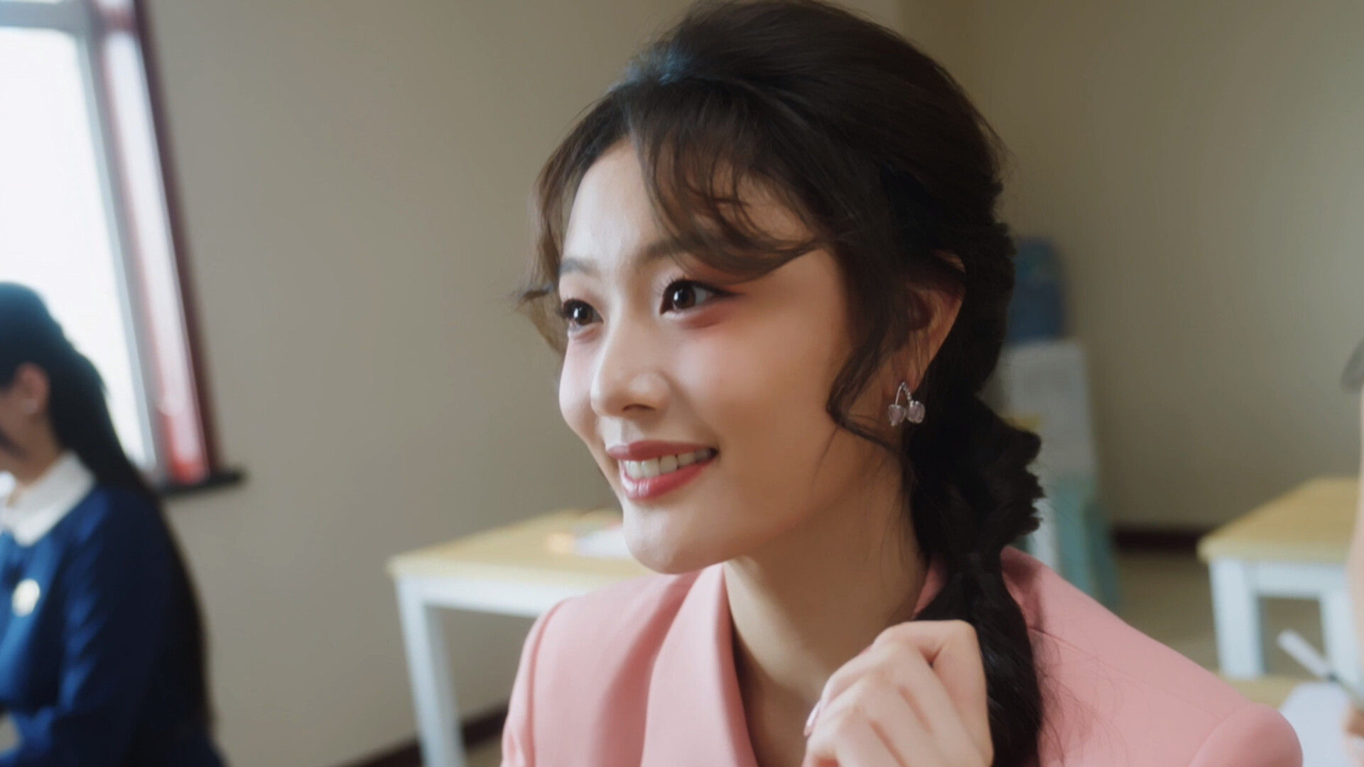 世界小姐养成日记 Miss World|官方中文|Build.20413760+全开章节存档+全DLC|解压即撸|