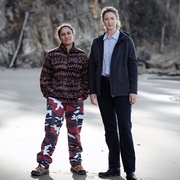 [犯罪/喜剧] 戴洛奇小镇 第一季 Deadloch Season 1  [凯特·波克斯/玛德琳·萨米][蓝光/高清1080p/4K下载]