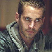 [犯罪/动作] 夺命枪火 Running Scared  [保罗·沃克/卡梅隆·布莱特][蓝光/高清1080p/4K下载]