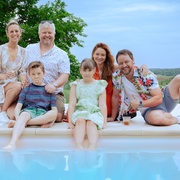 [恐怖/惊悚] 非礼勿言 Speak No Evil  [詹姆斯·麦卡沃伊/麦肯兹·戴维斯][蓝光/高清1080p/4K下载]