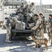 [动作/战争] 海豹突击队 第三季 SEAL Team Season 3  [大卫·伯伦纳兹/麦克斯·泰瑞奥][蓝光/高清1080p/4K下载]