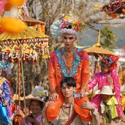 [剧情] 荆棘天堂 วิมานหนาม  [瑛法·瓦拉哈/罗杰夫][蓝光/高清1080p/4K下载]