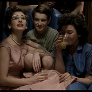 [家庭/传记] 漫长的一天结束了 The Long Day Closes  [Marjorie Yates/Leigh McCormack][蓝光/高清1080p/4K下载]