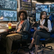 [动作/惊悚] 面目全非 第一季 FUBAR Season 1  [阿诺·施瓦辛格/莫妮卡·巴巴罗][蓝光/高清1080p/4K下载]