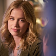 [惊悚/犯罪] 你 第一季 You Season 1  [佩恩·拜德格雷/伊丽莎白·莱尔][蓝光/高清1080p/4K下载]