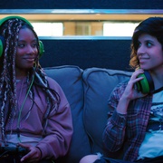 [喜剧] 神话任务：群鸦盛宴 Mythic Quest: Raven's Banquet  [罗布·麦克尔亨尼/雅士利·伯奇][蓝光/高清1080p/4K下载]