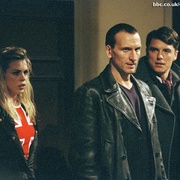 [冒险/科幻] 神秘博士 第一季 Doctor Who Season 1  [克里斯托弗·埃克莱斯顿/比莉·派佩][蓝光/高清1080p/4K下载]