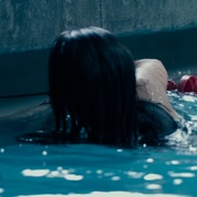 [惊悚] 深水区 12 Feet Deep  [诺拉简·努恩/亚历山德拉·帕克][蓝光/高清1080p/4K下载]