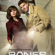 [爱情/犯罪] 识骨寻踪 第七季 Bones Season 7  [艾米丽·丹斯切尔/大卫·伯伦纳兹][蓝光/高清1080p/4K下载]