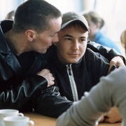 [犯罪] 甜蜜十六岁 Sweet Sixteen  [马丁·康普斯顿/威廉·鲁尼][蓝光/高清1080p/4K下载]