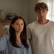 [爱情] 我变美的那夏天 第二季 The Summer I Turned Pretty Season 2  [罗拉·董/克里斯托弗·布里尼][蓝光/高清1080p/4K下载]