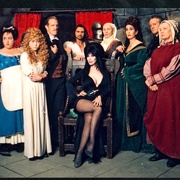 [恐怖/喜剧] 销魂天师之古堡惊魂 Elvira's Haunted Hills  [卡珊德拉·彼得逊/理查德·奥布里恩][蓝光/高清1080p/4K下载]