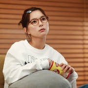 [爱情] 小圆26岁，在做实习医生！ まどか26歳、研修医やってます！  [芳根京子/铃木伸之][蓝光/高清1080p/4K下载]