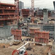[历史/传记] 新凯旋门 L'inconnu de la grande arche  [克莱斯·邦/西瑟·巴比特·科努德森][蓝光/高清1080p/4K下载]