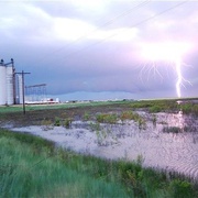 [动作/冒险] 西雅图风暴 Seattle Superstorm  [埃塞·莫拉雷斯/Ona Grauer][蓝光/高清1080p/4K下载]