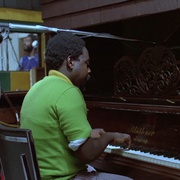 [音乐/喜剧] 摇滚家 Rockers  [Leroy 'Horsemouth' Wallace/Richard 'Dirty Harry' Hall][蓝光/高清1080p/4K下载]