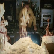 [恐怖/喜剧] 异形大灾难 The Stuff  [迈克尔·莫里亚蒂/保罗·索维诺][蓝光/高清1080p/4K下载]