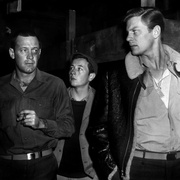 [战争/喜剧] 战地军魂 Stalag 17  [威廉·霍尔登/唐·泰勒][蓝光/高清1080p/4K下载]