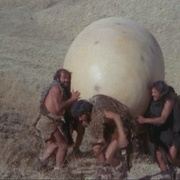 [喜剧] 山洞人 Caveman  [林戈·斯塔尔/丹尼斯·奎德][蓝光/高清1080p/4K下载]