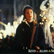 [犯罪/家庭] 小鬼当家2 Home Alone 2: Lost in New York  [麦考利·卡尔金/乔·佩西][蓝光/高清1080p/4K下载]