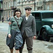 [战争/历史] 浴血华沙 Miasto 44  [乔瑟夫·帕夫洛夫斯基/索菲亚·威奇拉克斯][蓝光/高清1080p/4K下载]